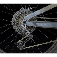 2025 Trek Slash SE Gen 5 Mountain Bike (GUN2BIKESHOP) - Изображение 2
