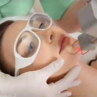 Tratament cu laser regenerarea pielii si eliminarea ridurilor in cabinetul de chirurgie laser “Laser - Изображение 3